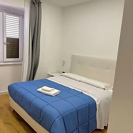 Dalmazia 33 Pensionat Salerno